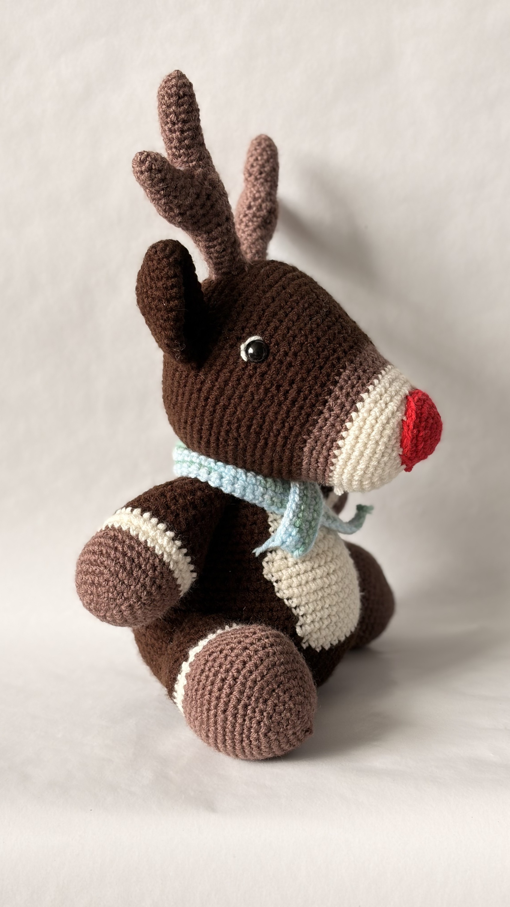Reindeer right side